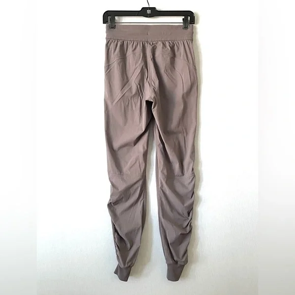 Lululemon Beyond the Studio Jogger in Lunar Rock - Picture 5 of 14